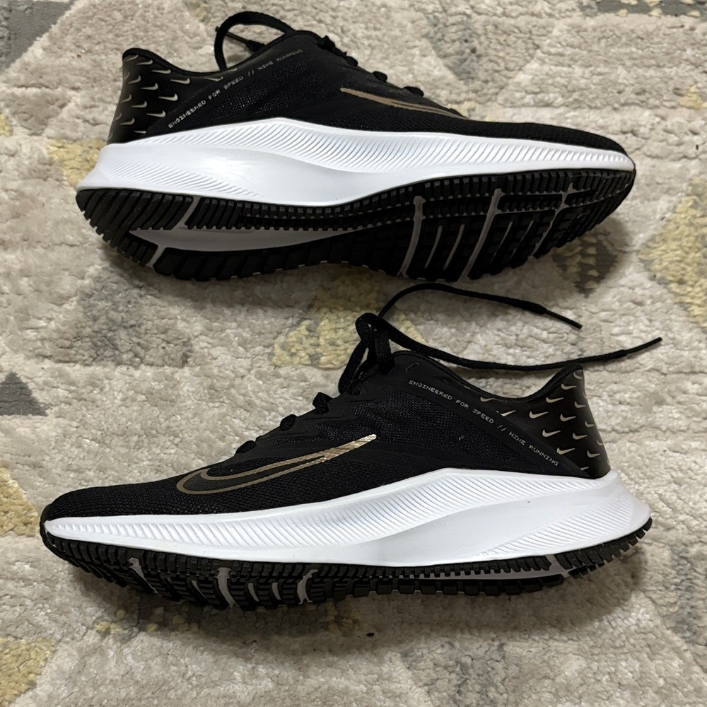Nike Black and Gold Running Shoes